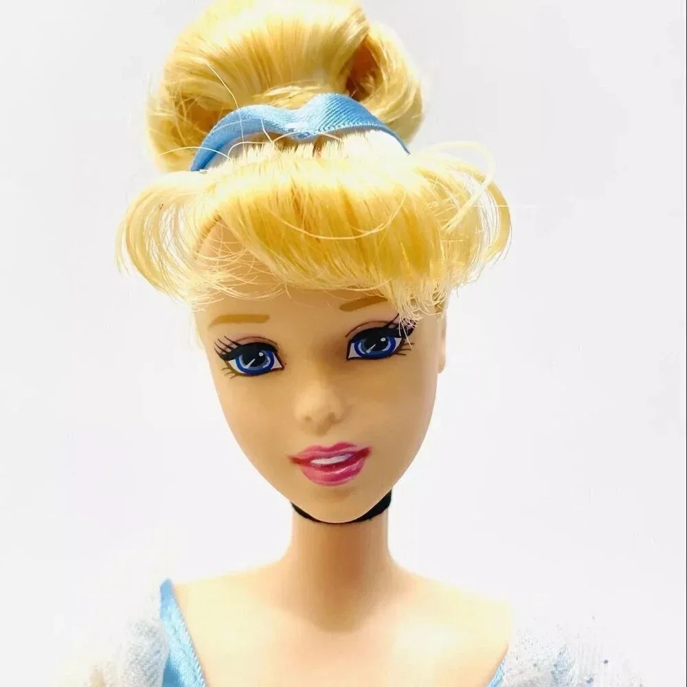 MATTEL BARBIE Disney Cinderella Doll Blonde Hair Blue Eyes Blue Dress 12